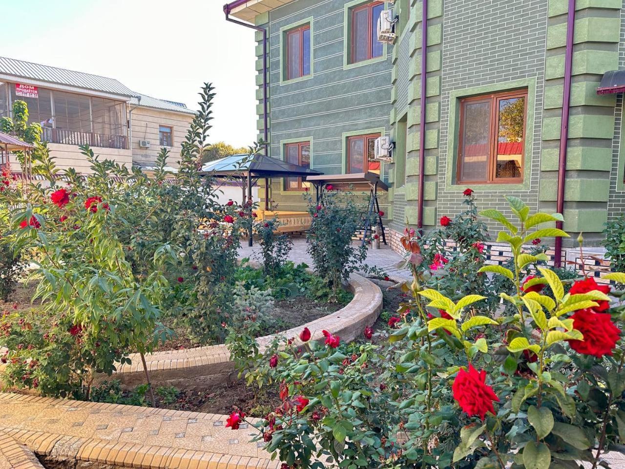 Auberge de jeunesse Tomaris à Noukous Extérieur photo